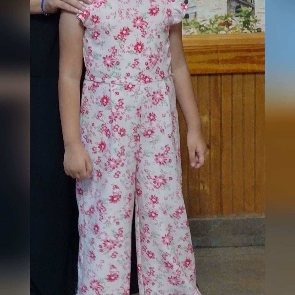 btween Girl  White and Pink Floral Jumpsuit Size 7